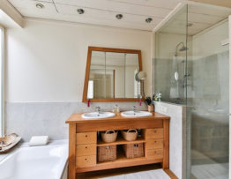 Tricks to Visually Enlarge Your Small Bathroom